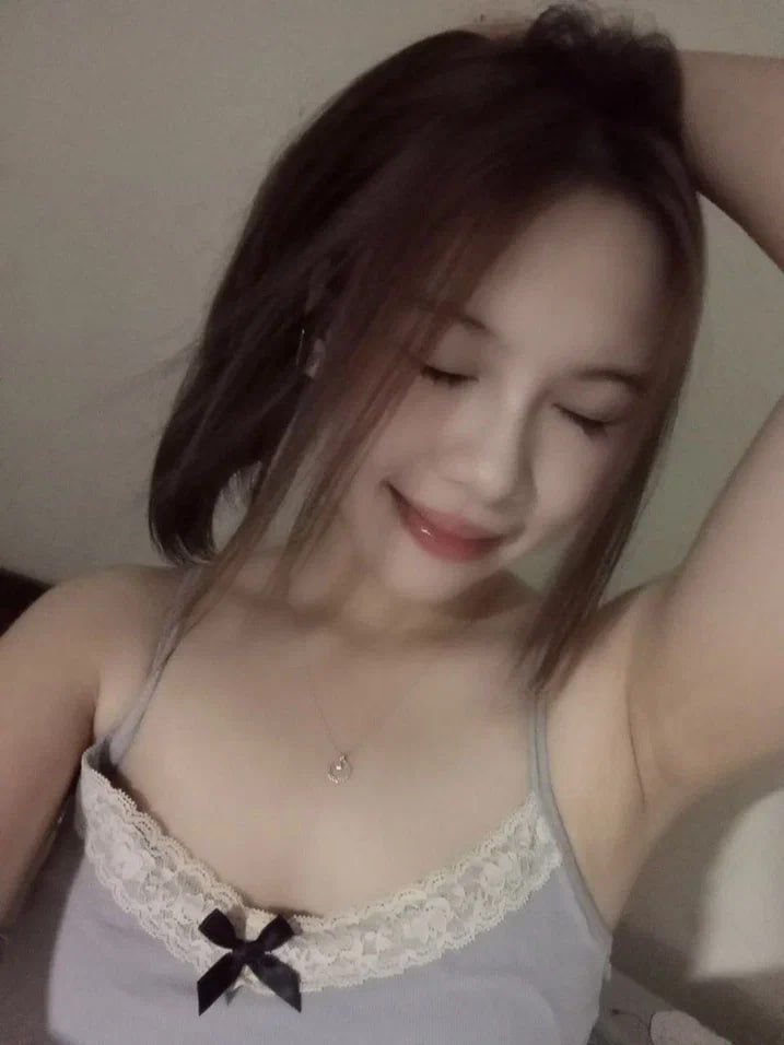 Hẹn hò cùng ông chú già khú khắm nhưng địt khỏe